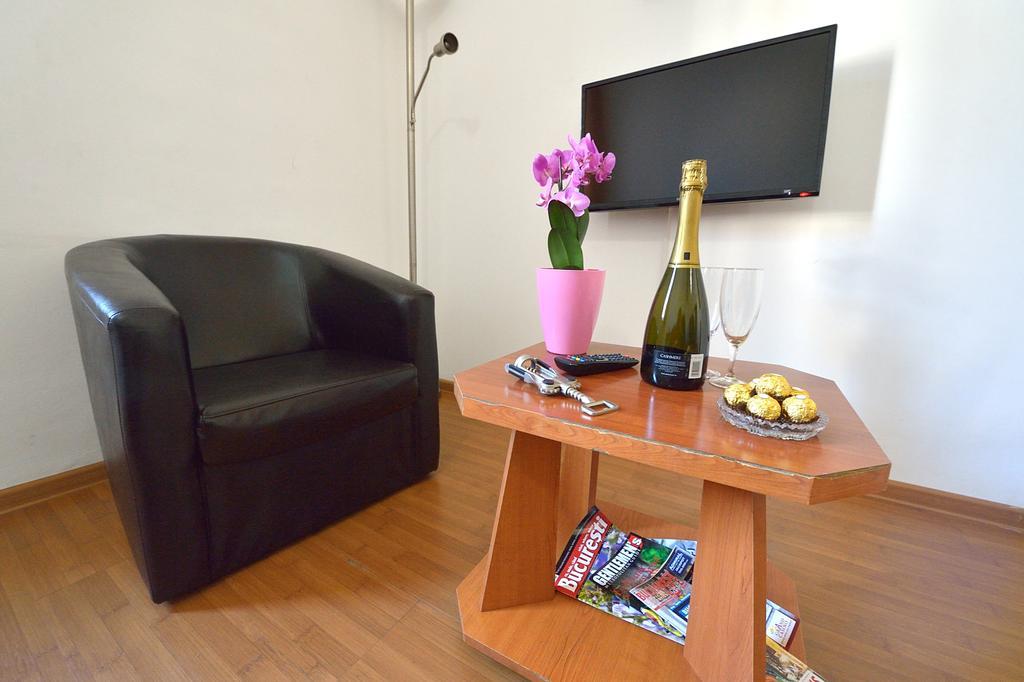 בוקרשט Atlas Accommodation חדר תמונה