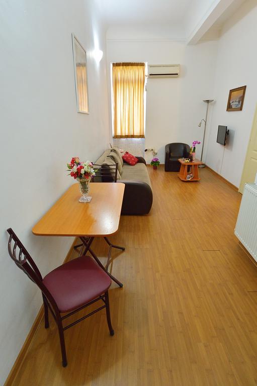 בוקרשט Atlas Accommodation חדר תמונה