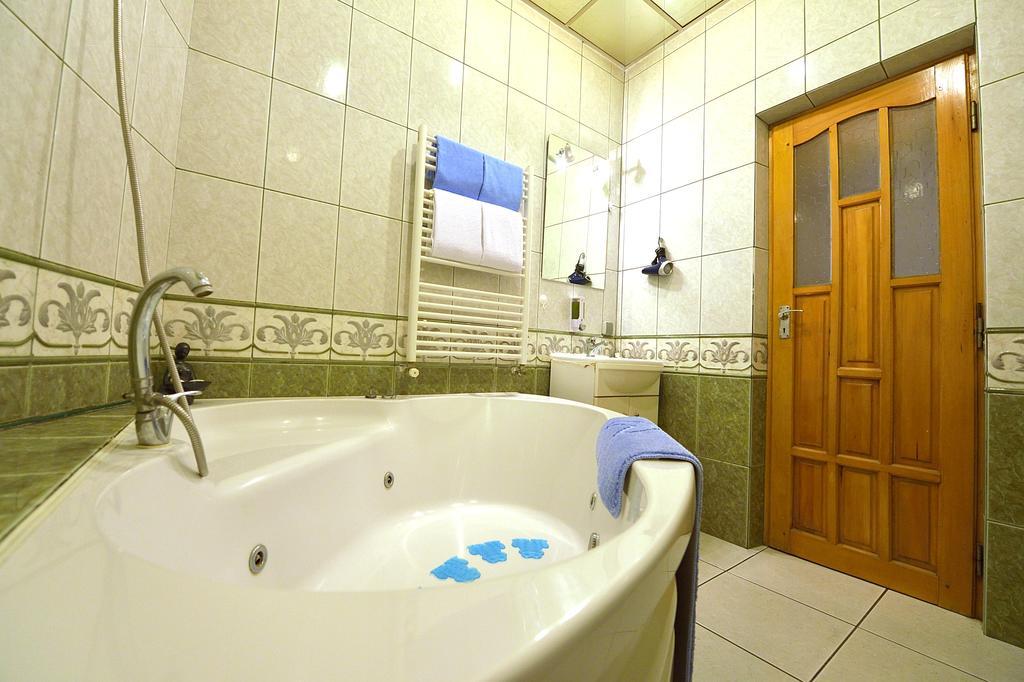 בוקרשט Atlas Accommodation חדר תמונה