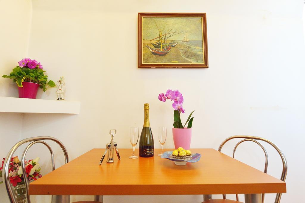 בוקרשט Atlas Accommodation מראה חיצוני תמונה