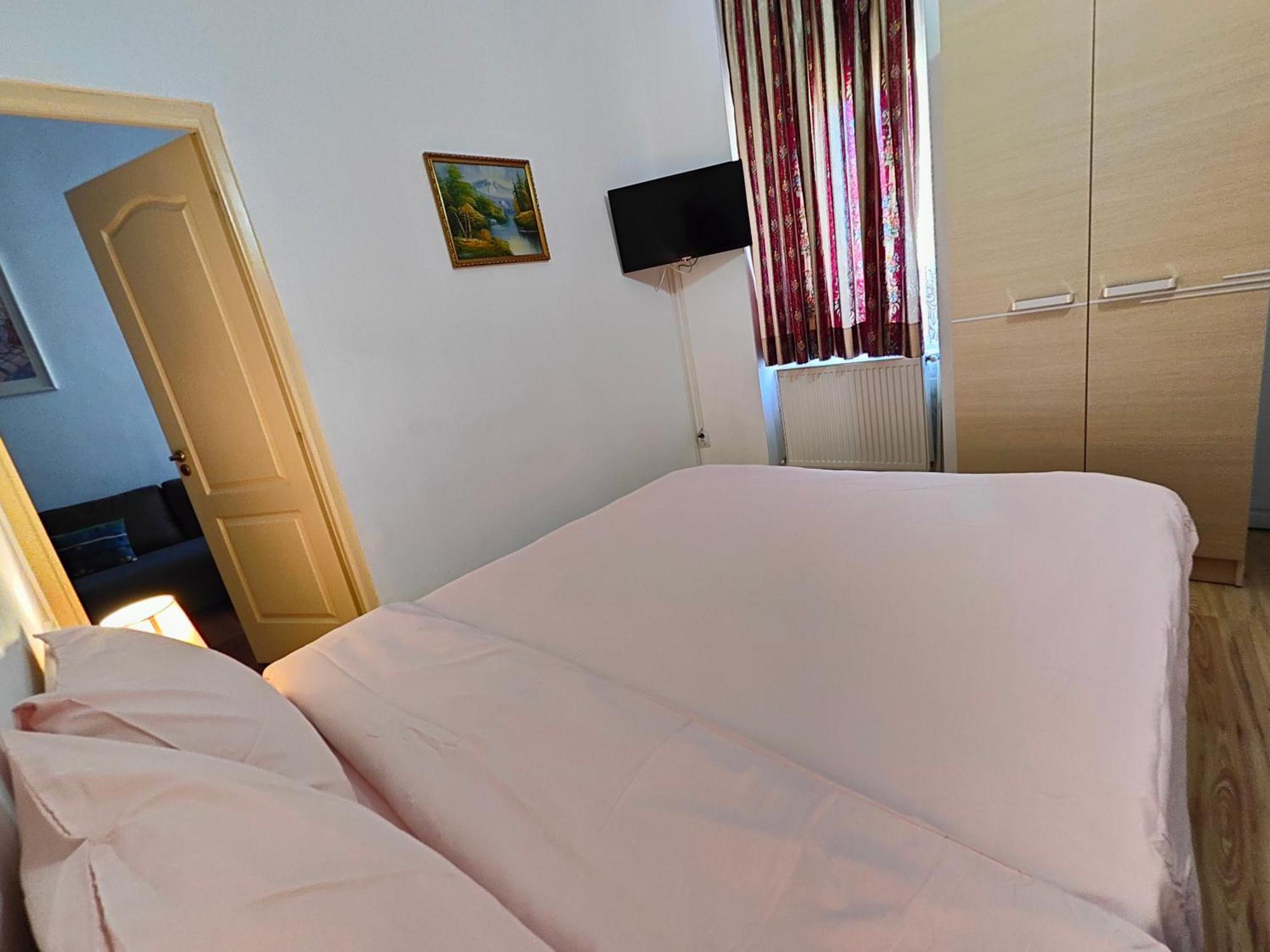 בוקרשט Atlas Accommodation מראה חיצוני תמונה