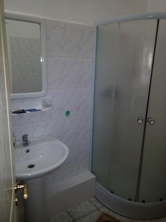 בוקרשט Atlas Accommodation חדר תמונה